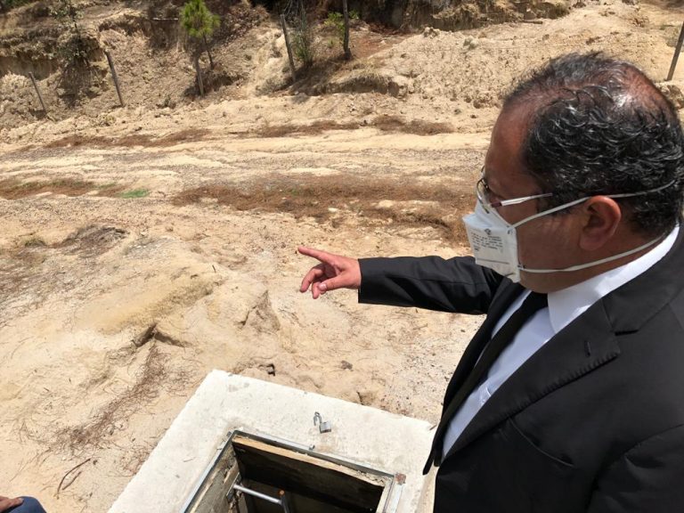 José Luis Téllez inauguró el tanque de almacenamiento de agua potable en la comunidad de San Isidro Alta Huerta de la Tenencia de San Pedro Jácuaro