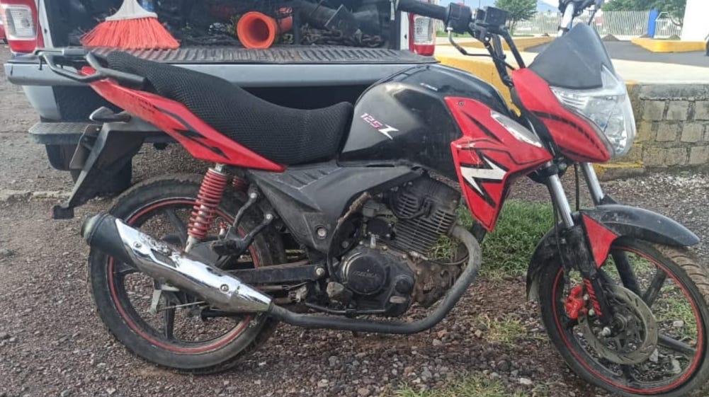 Recupera SSP motocicleta con reporte de robo, en Zamora