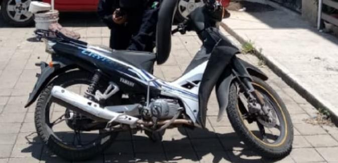 En acción operativa, asegura SSP motocicleta con reporte de robo en Zamora