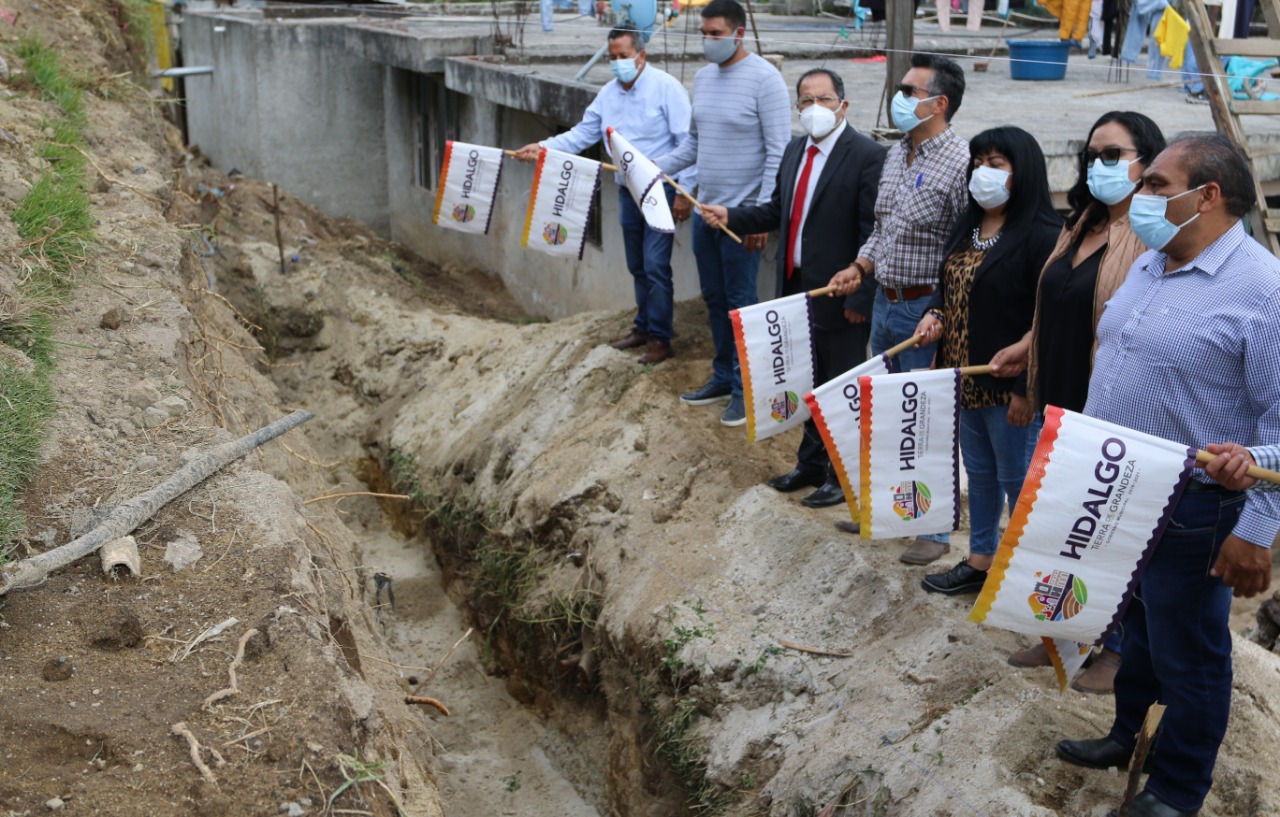 José Luis Téllez dio el banderazo de arranque a importantes obras de infraestructura educativa y urbana