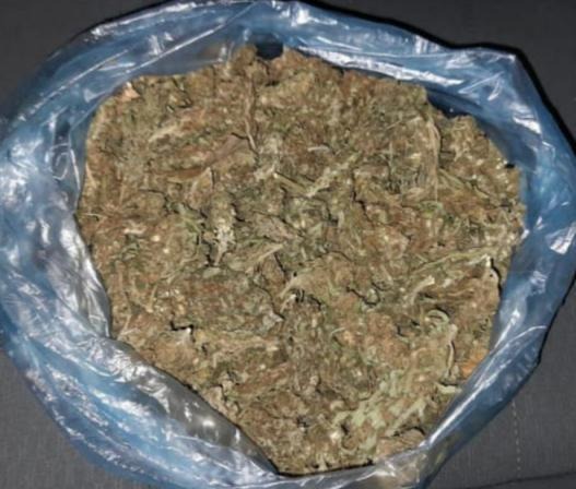 En Uruapan, detiene SSP a uno en posesión de droga y vehículo