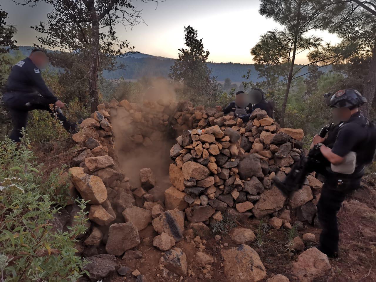 Localiza y destruye SSP campamento utilizando para la comisión de hechos ilícitos, en Pátzcuaro