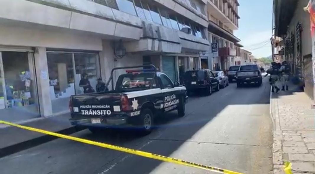 Sicarios irrumpen en establecimiento de comida denominado «El Fogón de la Abuela»