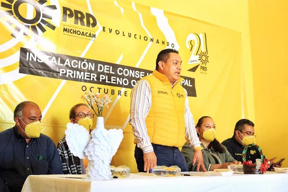 La unidad, organización y trabajo institucional prevalecen en el PRD: Víctor Manríquez