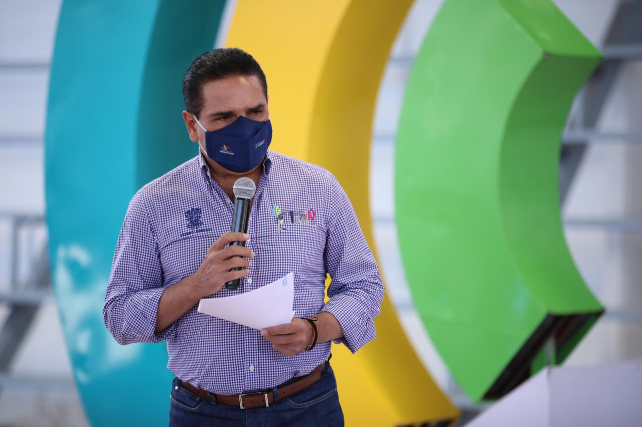 Entrega Gobernador obras educativas en La Piedad