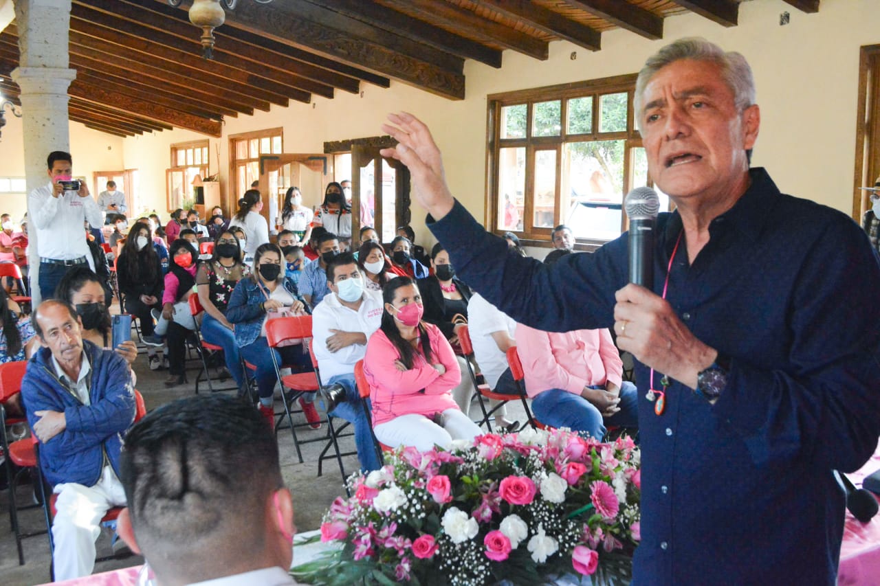 A DENUNCIAR USO ELECTORAL DE PROGRAMAS DE GOBIERNO, LLAMA CRISTÓBAL ARIAS