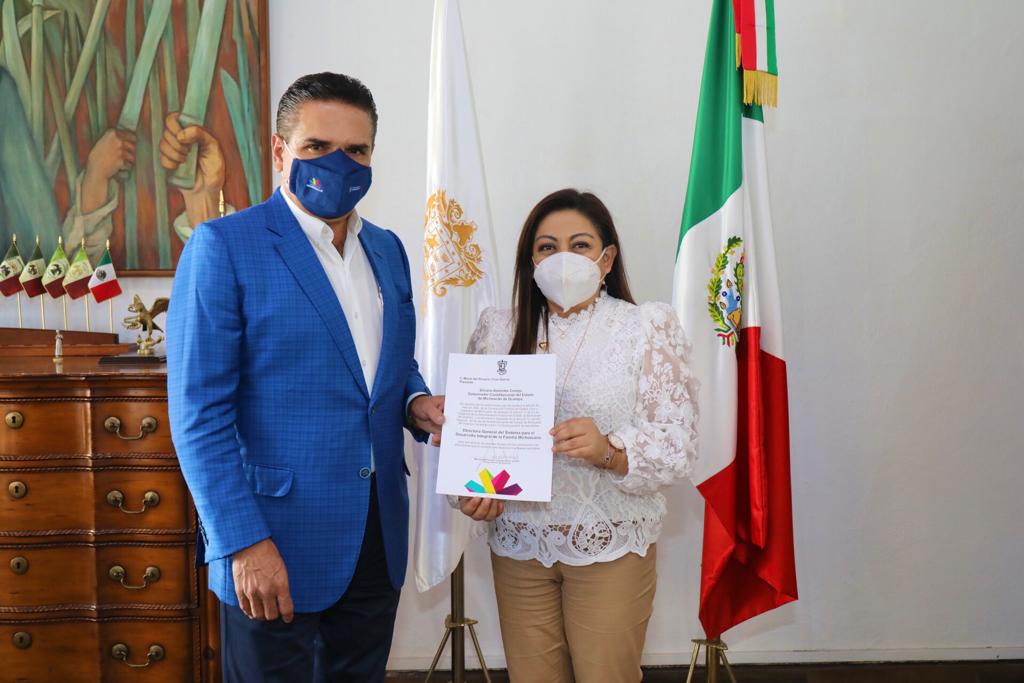 Nombra Gobernador a María del Rosario Cruz como nueva titular del DIF Estatal