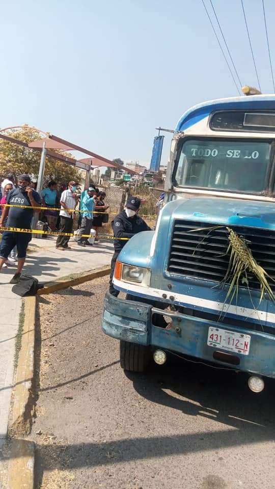 Un hombre de 77 años, murió por causas desconocidas, cuando viajaba a bordo de un camión de pasajeros