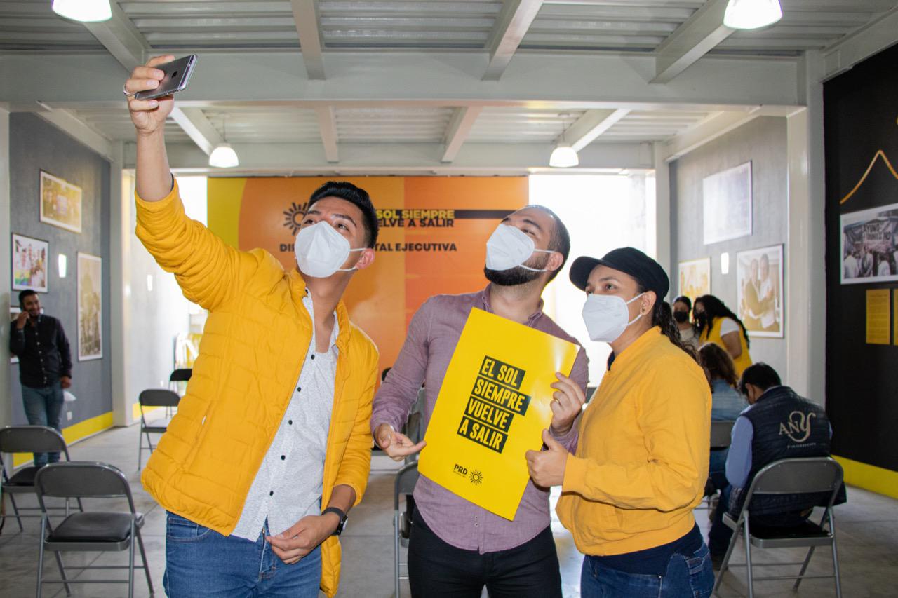 Las Juventudes deben asumir la estafeta y defender los logros obtenidos por el PRD: fundadores