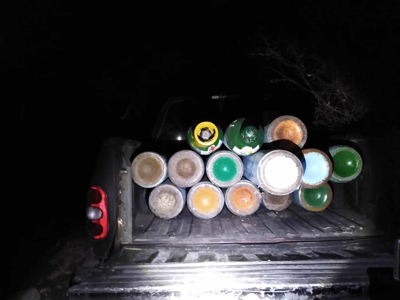 Policía Ministerial recupera 14 tanques de oxígeno que habían sido robados