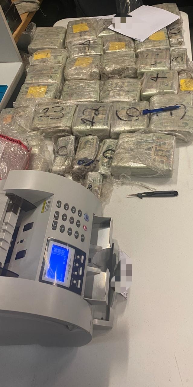 OBTIENE LA FGR VINCULACIÓN A PROCESO EN CONTRA DE CUATRO PERSONAS DETENIDAS CON DINERO EN EFECTIVO