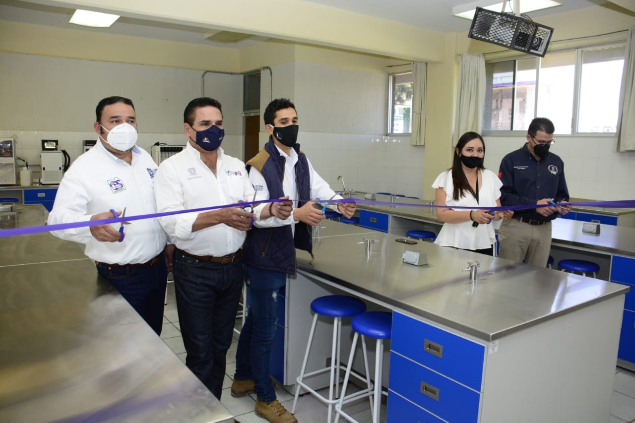 Gobierno de Silvano Aureoles dejará más de 3 mil nuevas escuelas en Michoacán