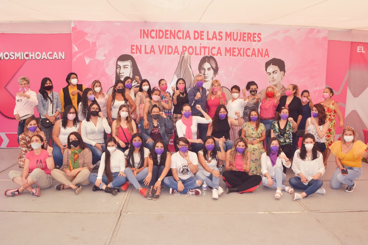 PRESIDE MARÍA ORTEGA FORO EN PRO DE LOS DERECHOS DE LAS MUJERES