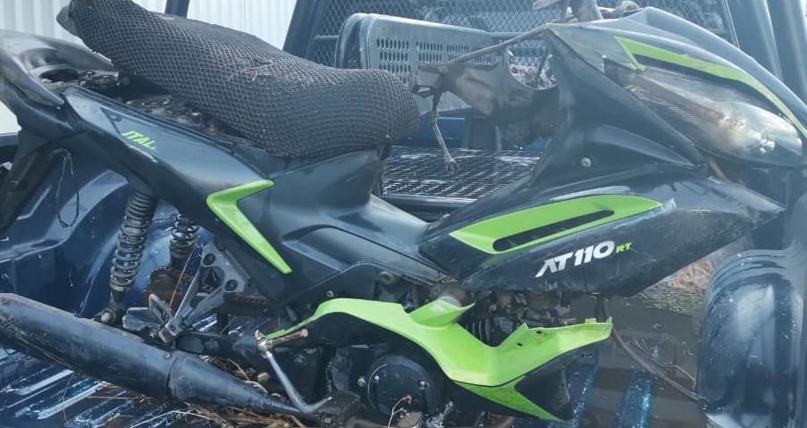 Asegura SSP motocicleta con reporte de robo, en #Chavinda.
