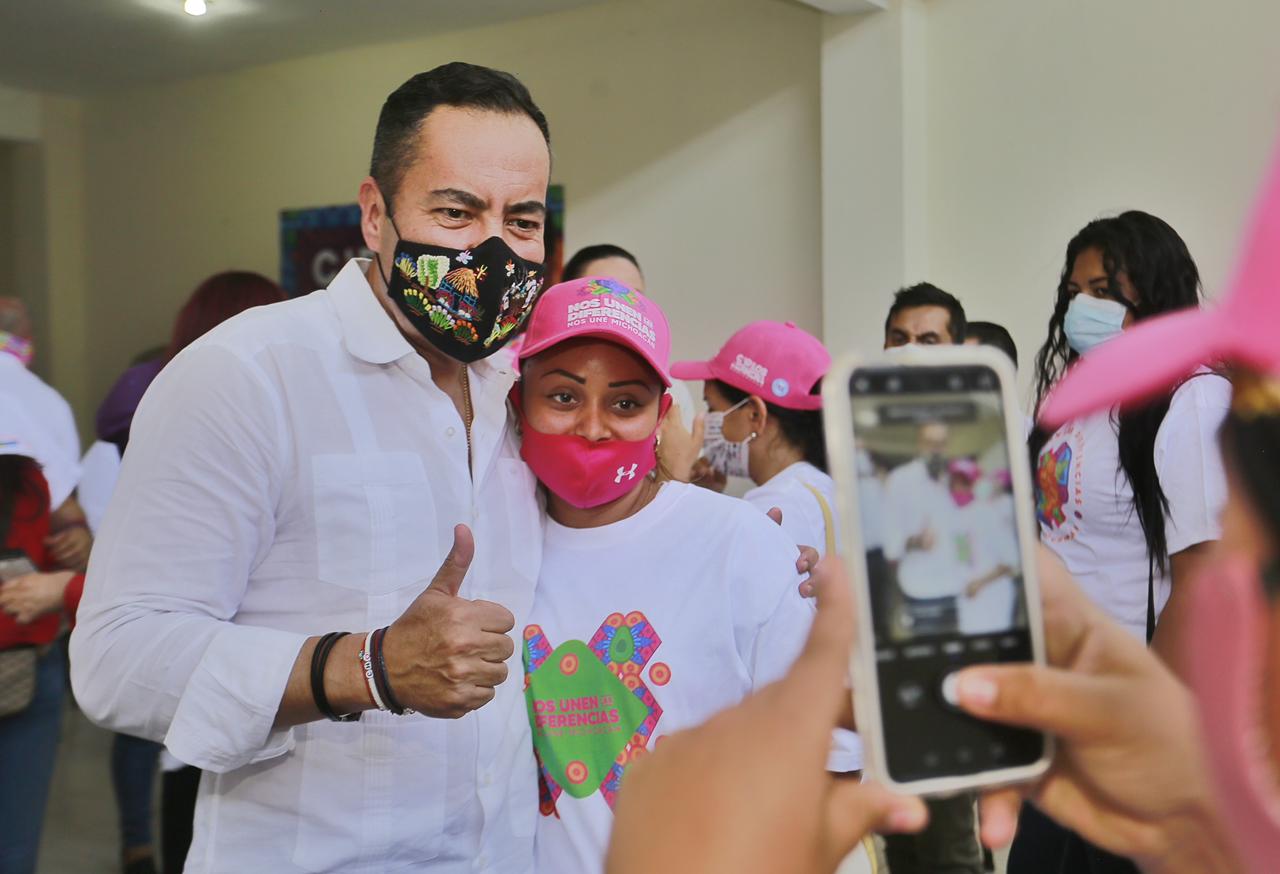 Triplicar créditos para las mujeres será una realidad: Carlos Herrera