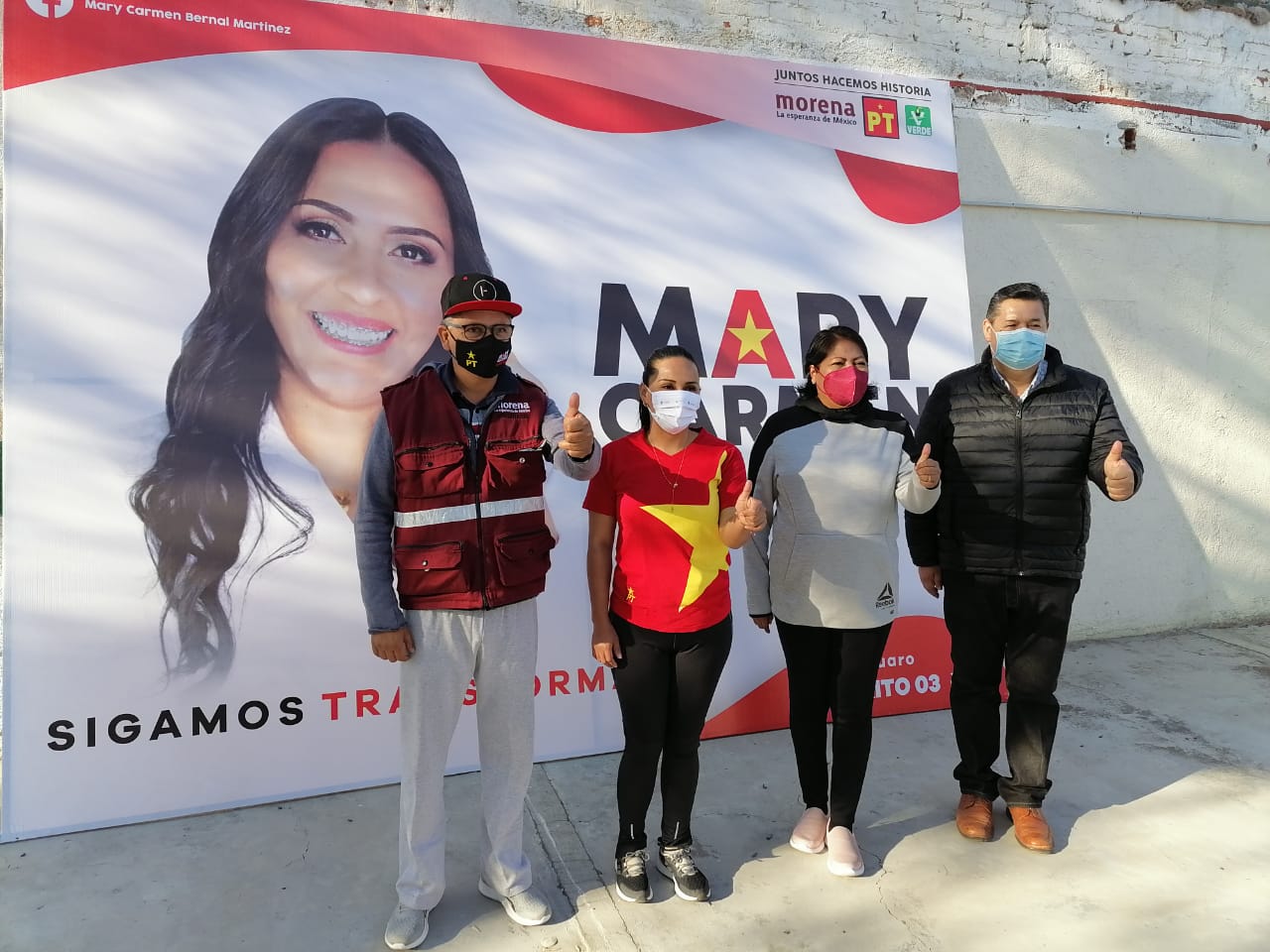 Inaugura Mary Carmen Bernal Martínez su casa de campaña en Zitácuaro