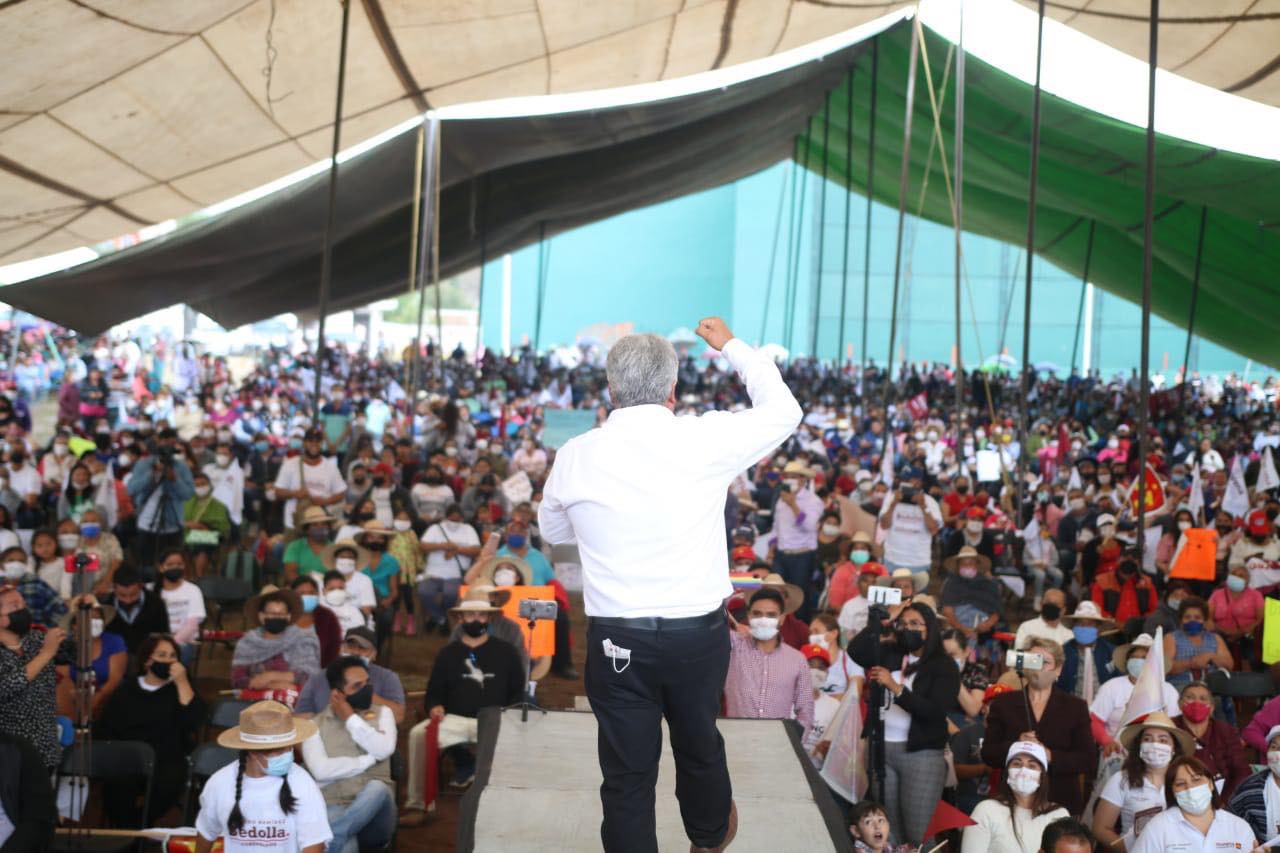 REALIZA DOCTOR DOMINGO CIERRE DE CAMPAÑA EN TUXPAN