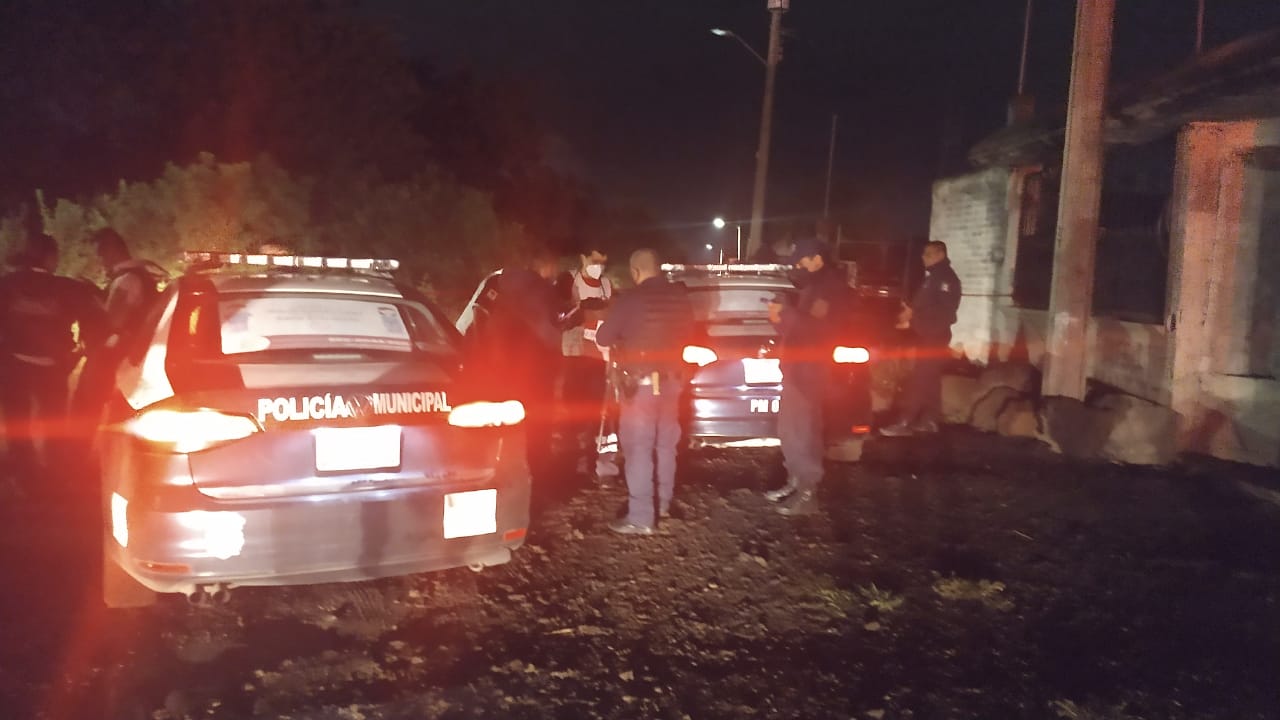 A balazos matan a un hombre desconocido cuando caminaba sobre una brecha