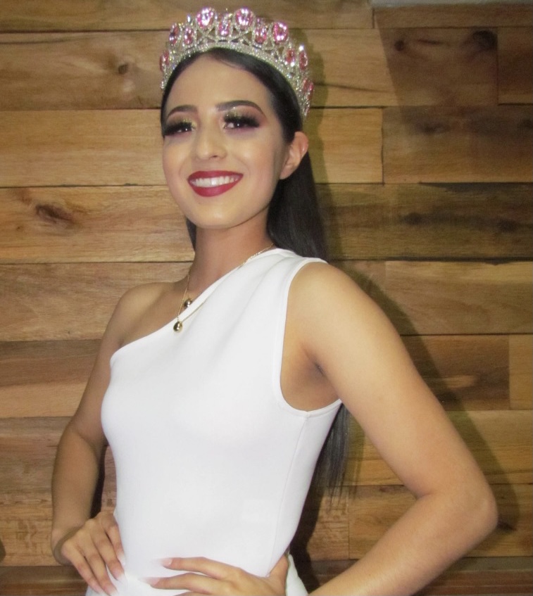 Se realizó Pasarela con Causa organizada por Frida Blancas “Miss Continental Michoacán”