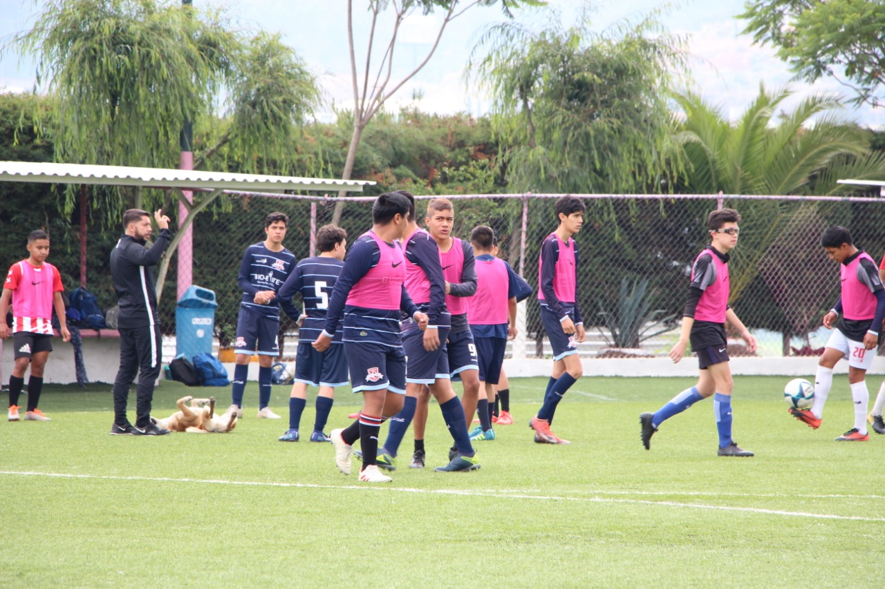 Reactivan ligas deportivas en el Complejo Deportivo Salesiano