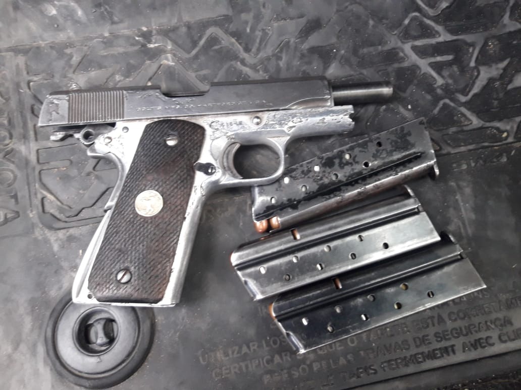 Asegura SSP  a menor de edad en posesión de un arma de fuego y cartuchos.