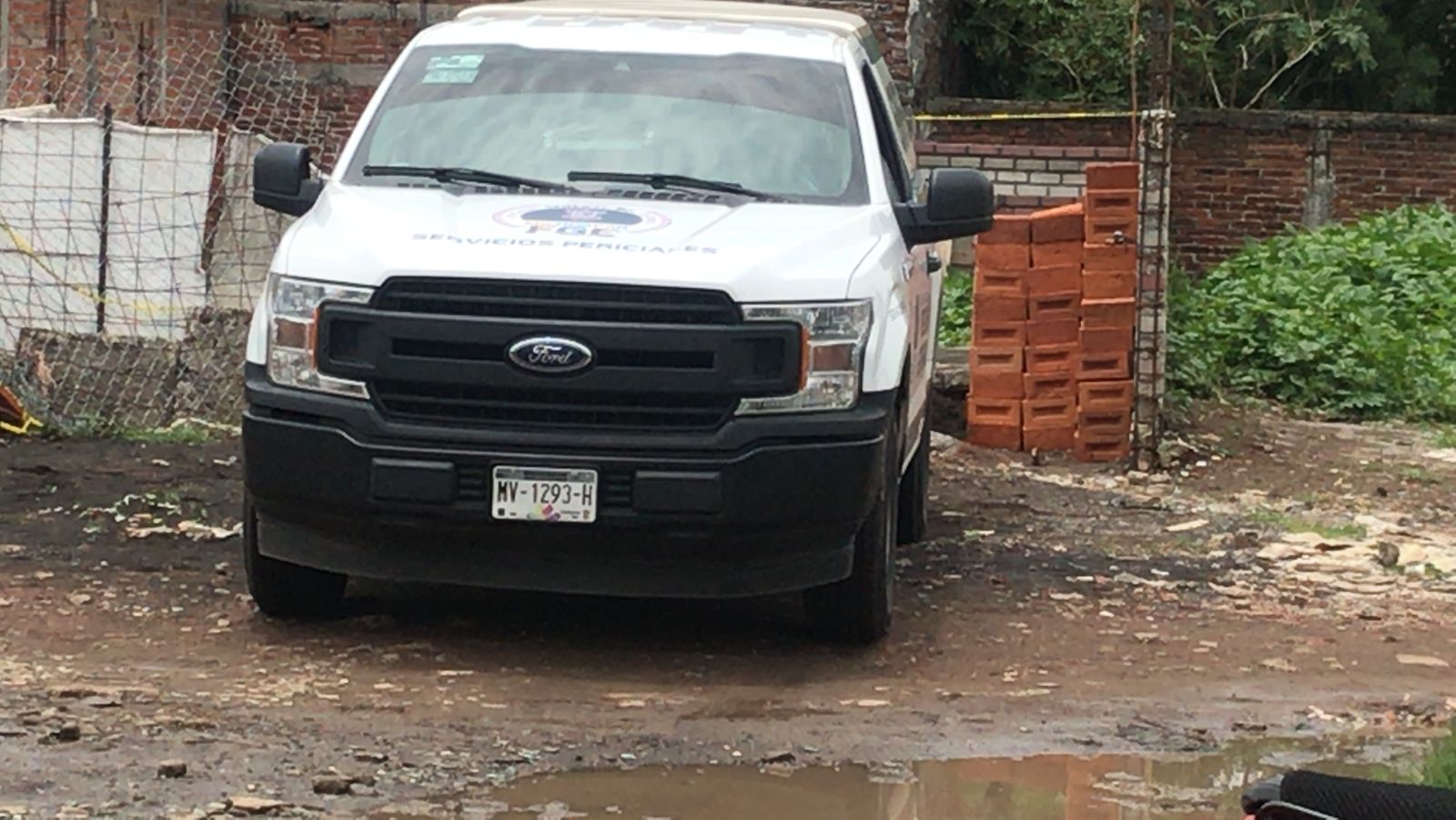 Investigan la muerte de un hombre que encontraron colgado