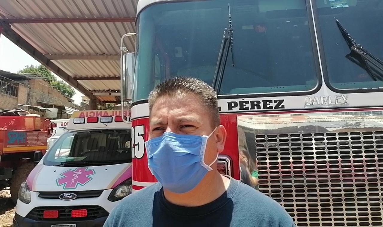 Incrementan casos de COVID-19 en Zitácuaro, Bomberos realizaron 11 traslados en tan sólo una semana