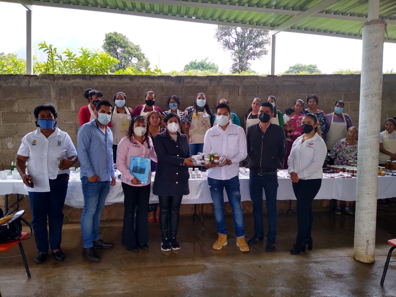 Visita DIF Nacional y municipal zonas de alta marginación en Zitácuaro