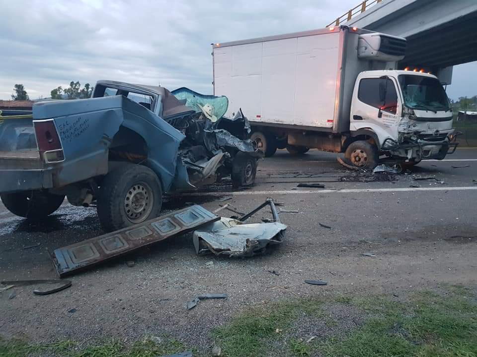 Saldo de dos lesionados al registrarse un choque