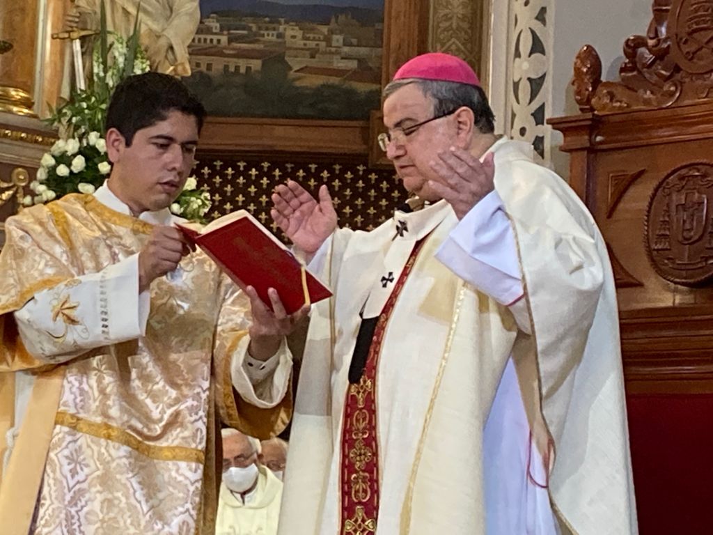 A LOS PIES DE LA REINA DESPEDIMOS A MONS. VÍCTOR ALEJANDRO, OBISPO AUXILIAR DE MORELIA