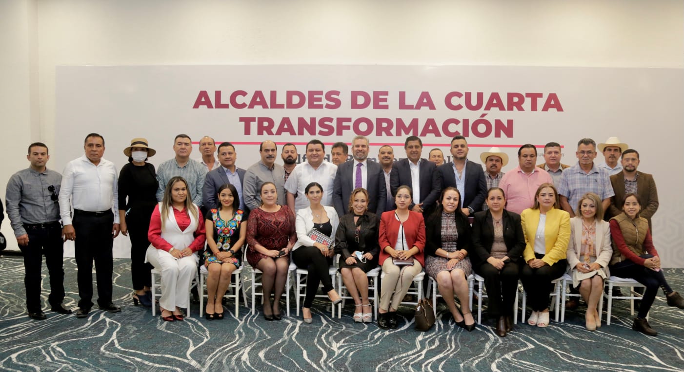 Gobernaremos sin discriminar a ningún municipio ni autogobierno indígena: Bedolla.