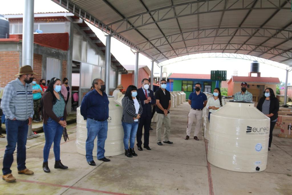 José Luis Téllez inauguró la techumbre de la Escuela Primaria Rural Federal Niños Héroes, de la Tenencia de José Ma. Morelos