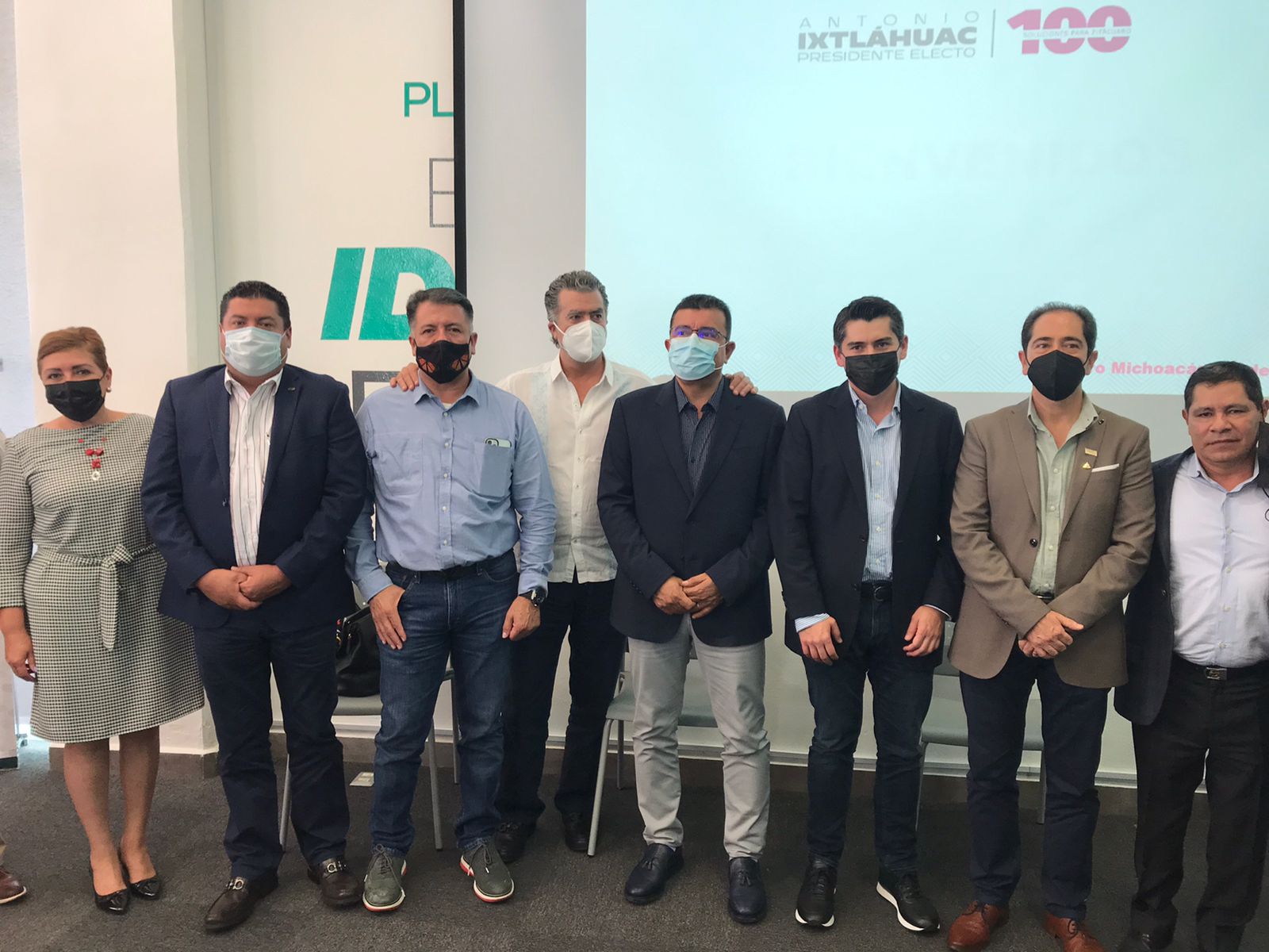 La alianza con los empresarios reactivara a Zitácuaro y la convertirá en la nueva ruta económica de Michoacán, aseguró Toño Ixtláhuac