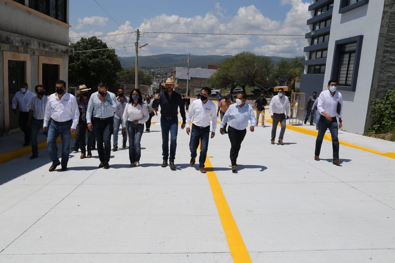 Huandacareo mejora infraestructura carretera, por el Bien de Michoacán