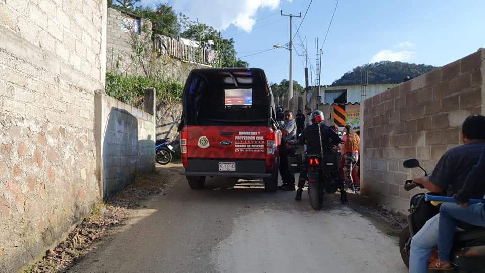 Hombres armados atacan a balazos a una pareja; el hombre murió