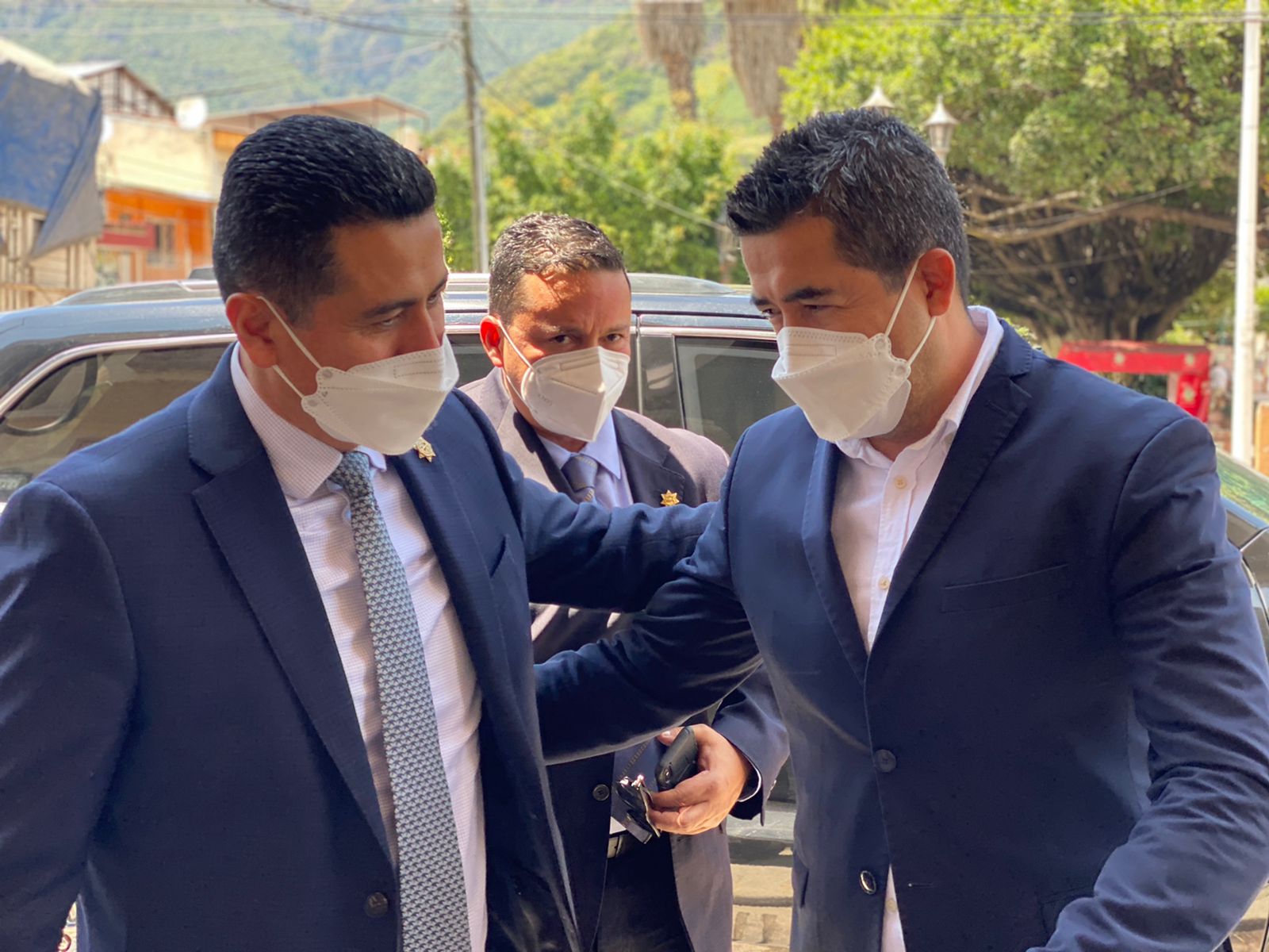 ANUNCIA CARLOS PAREDES PLAN DE SEGURIDAD MUNICIPAL EN TUXPAN
