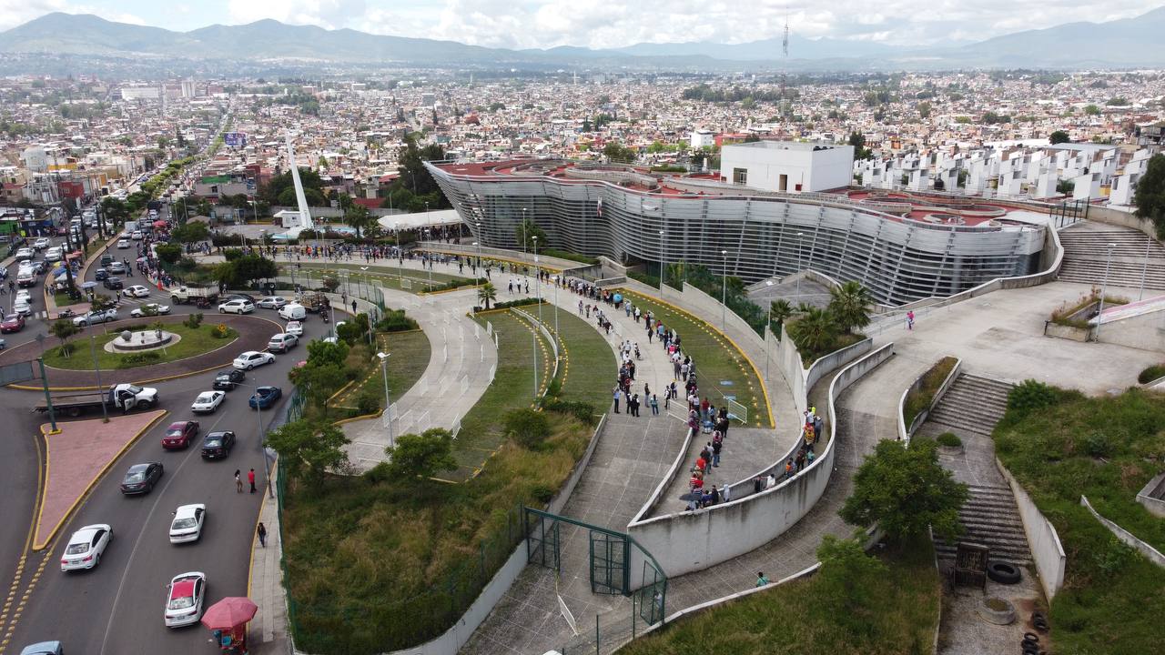 Poliforum de Morelia, única sede para cierre de jornada de vacunación; garantiza atención a todos los usuarios