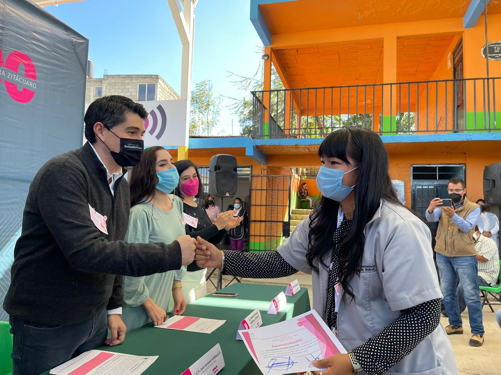 Da inicio Toño Ixtláhuac al programa 100empre Contigo en Pueblo Nuevo