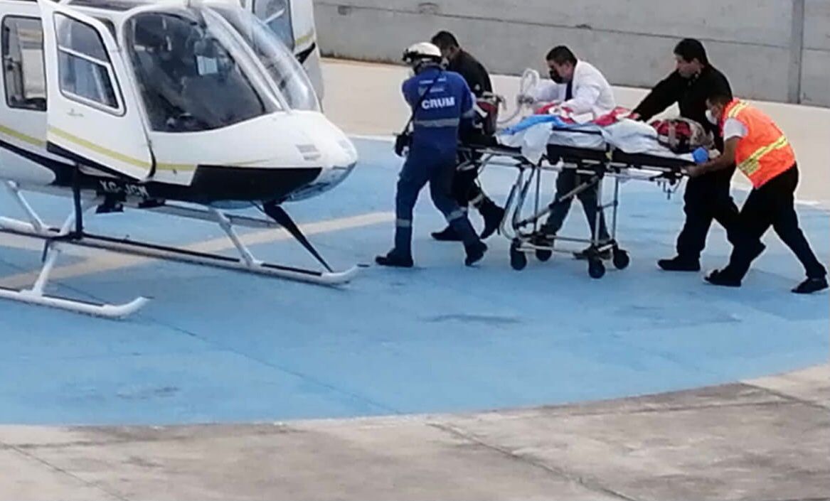 SSP traslada vía aérea a infante para atención médica urgente