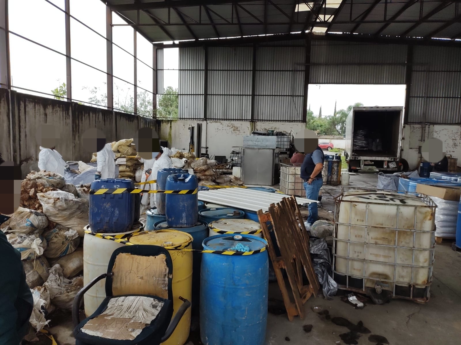 FGR INHABILITA MÁS DE 34 TONELADAS DE PRECURSORES QUÍMICOS