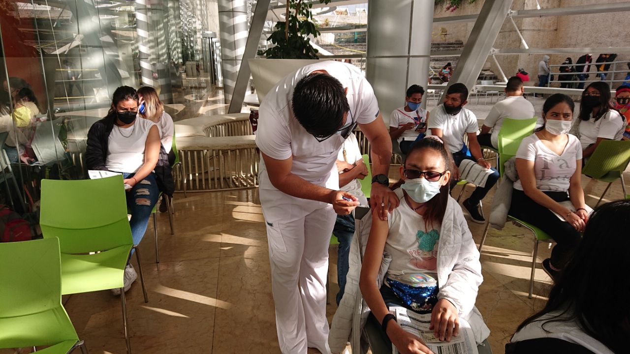 En Poliforum Morelia se logró aplicar más de 47 mil vacunas contra Covid-19