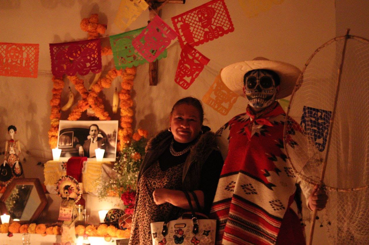 Todo un éxito celebración del Día de Muertos en el Polifórum de Morelia.