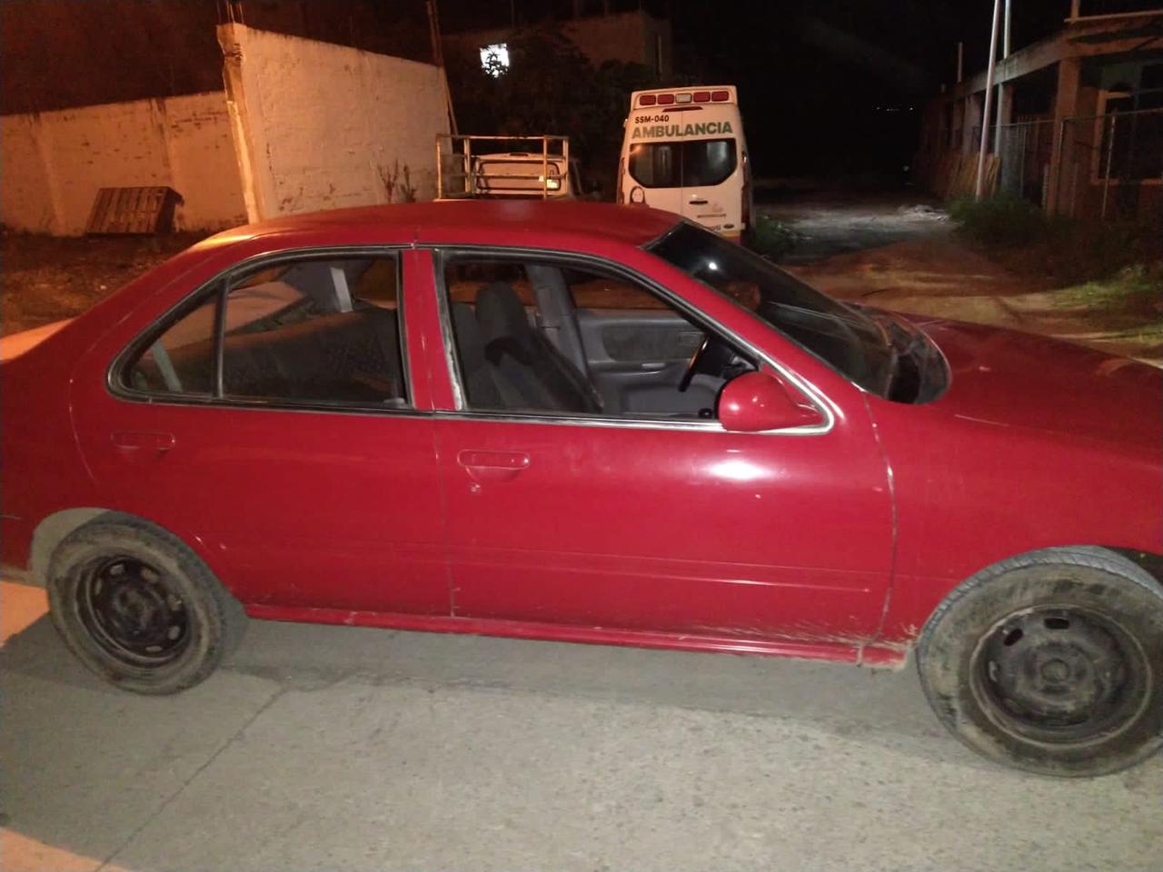 Recupera Policia Michoacán Vehículo con reporte de robo en Tuxpan. 