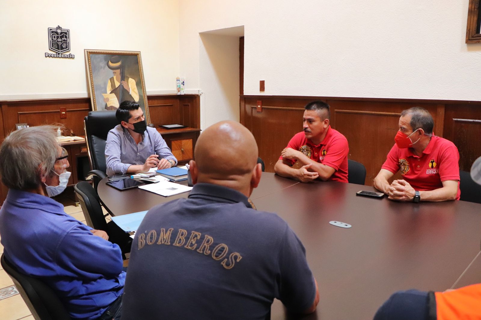 Respalda Toño Ixtláhuac labor del Cuerpo de Bomberos