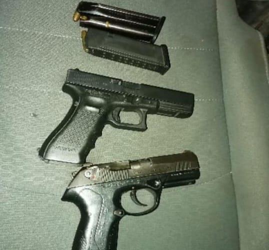 SSP asegura a cuatro personas en posesión de dos armas de fuego