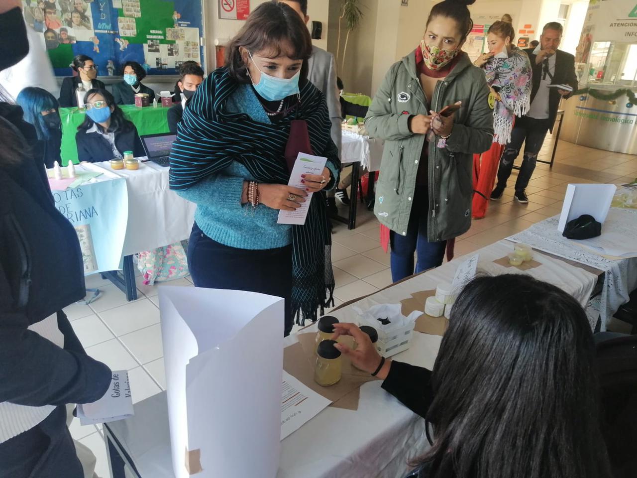 Éxito en la Bioexpo 2021, alumnos presentan sus productos biotecnológicos.
