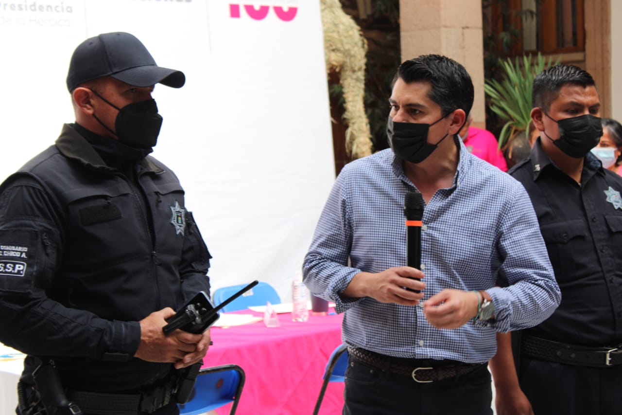 Entregan reconocimientos a elementos de la SSPM