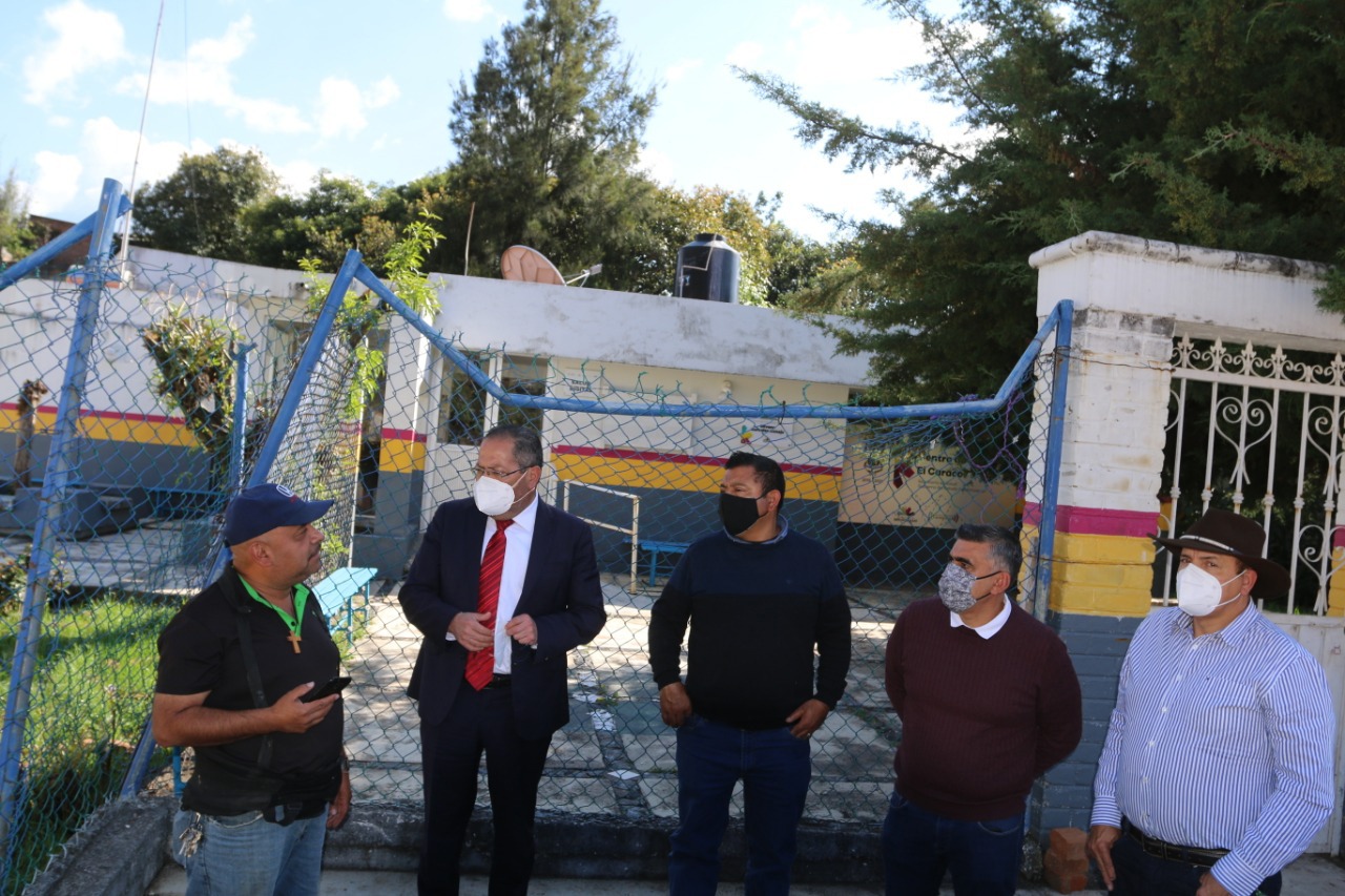 José Luis Téllez visitó las Clínicas que pertenecen al Sector Salud de las Tenencias de San Antonio Villalongín y El Caracol