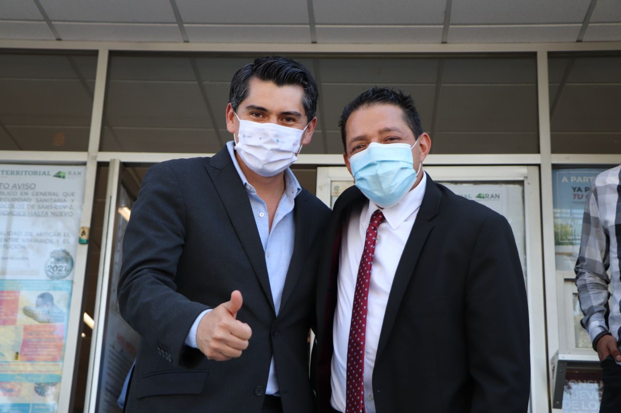 Gestiona Toño Ixtláhuac inversión federal en obra pública para Zitácuaro