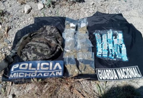 En La Piedad, SSP y GN detienen a uno en posesión de 60 envoltorios de drogas